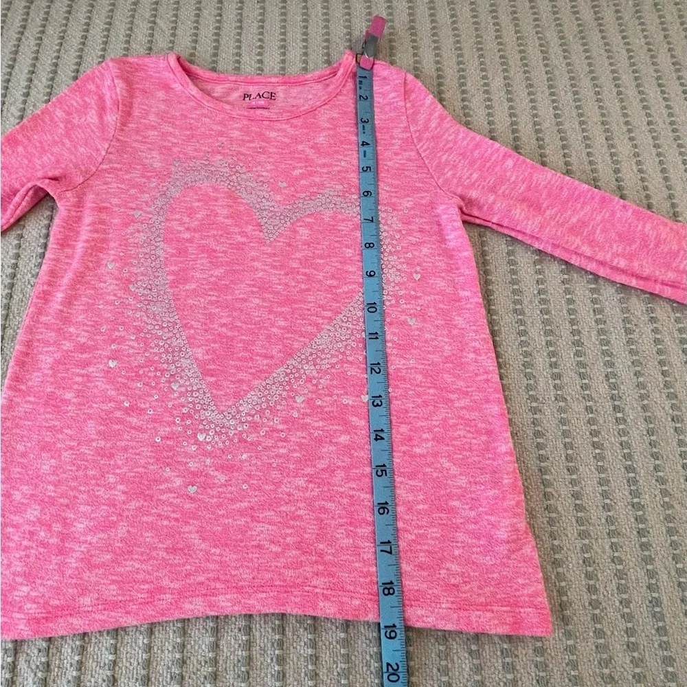 The Children's Place Pink Long Sleeve Heart Tee - Size: Medium 7 - 8